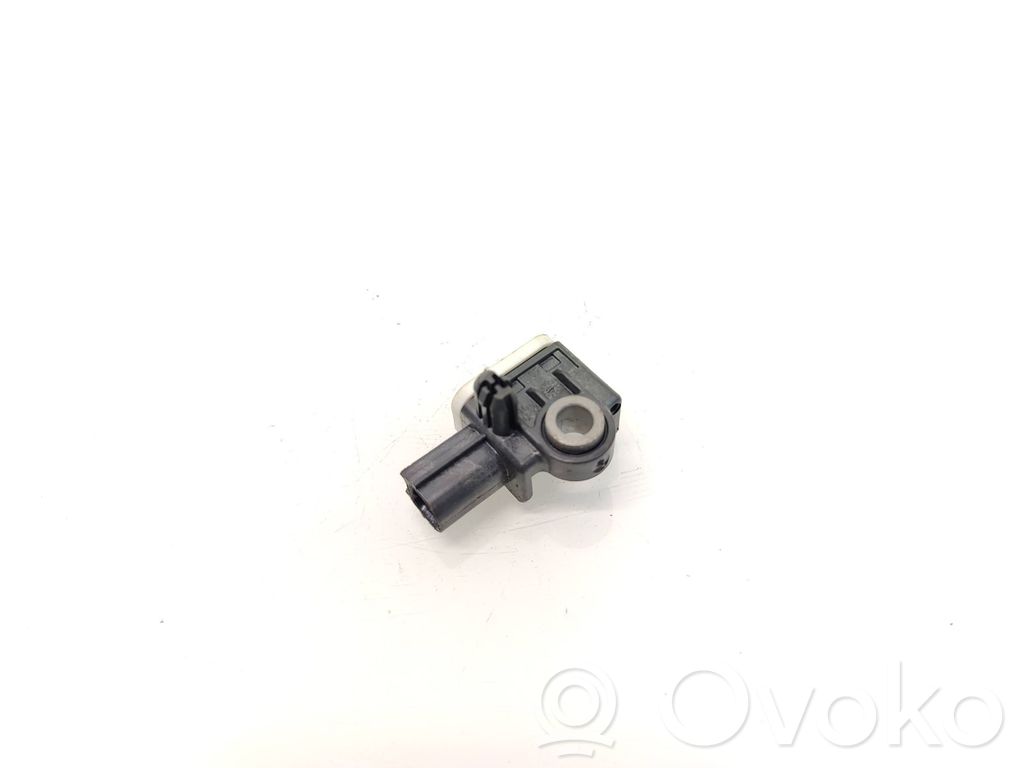 Ford Kuga II Airbag deployment crash/impact sensor 