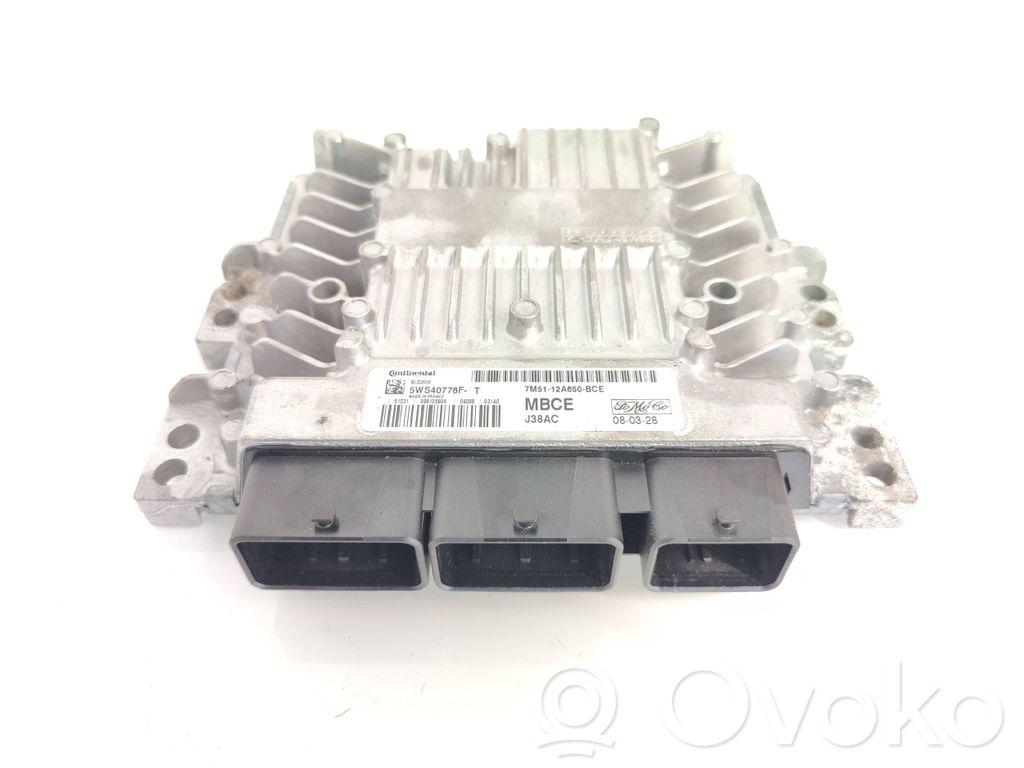 Ford Focus Variklio valdymo blokas 