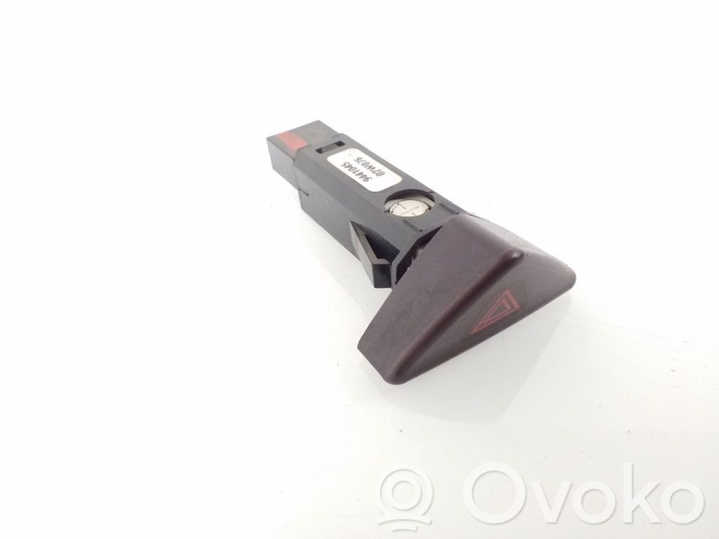 Volvo V70 Hazard light switch 