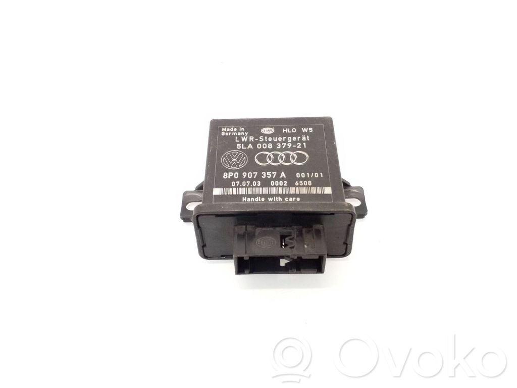 Audi A4 S4 B7 8E 8H Light module LCM 