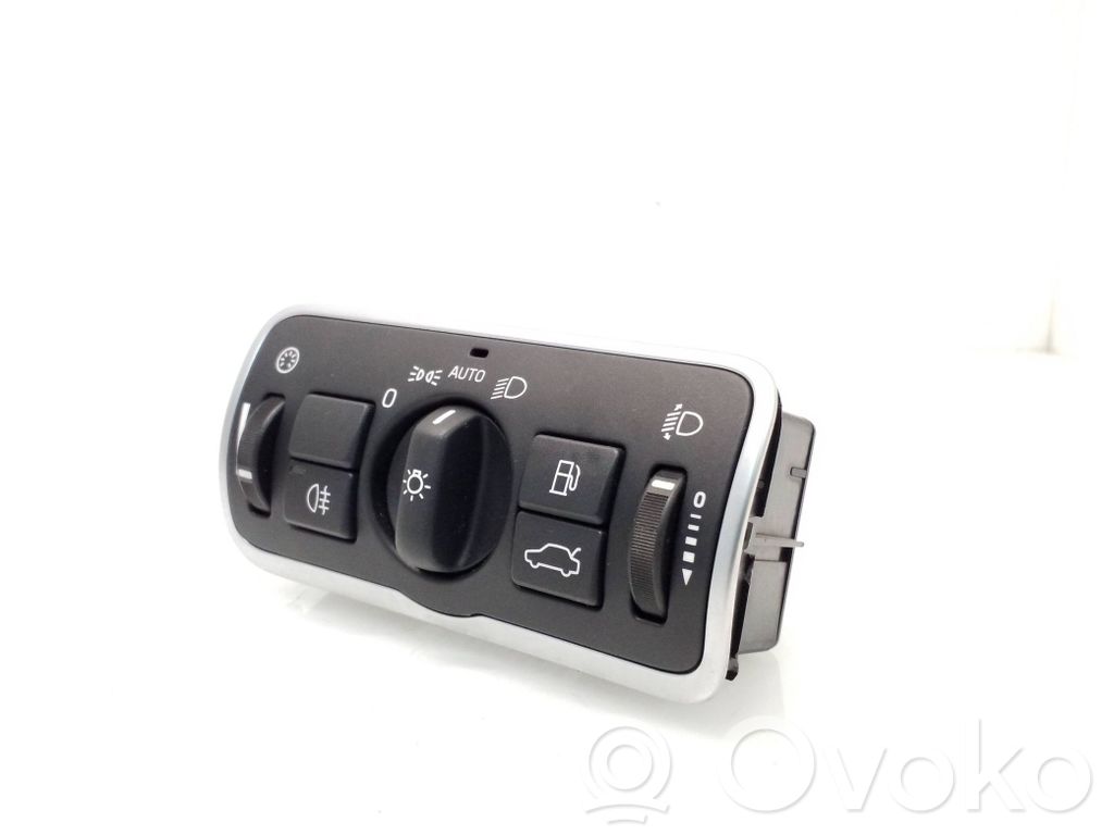 Volvo XC60 Light switch 