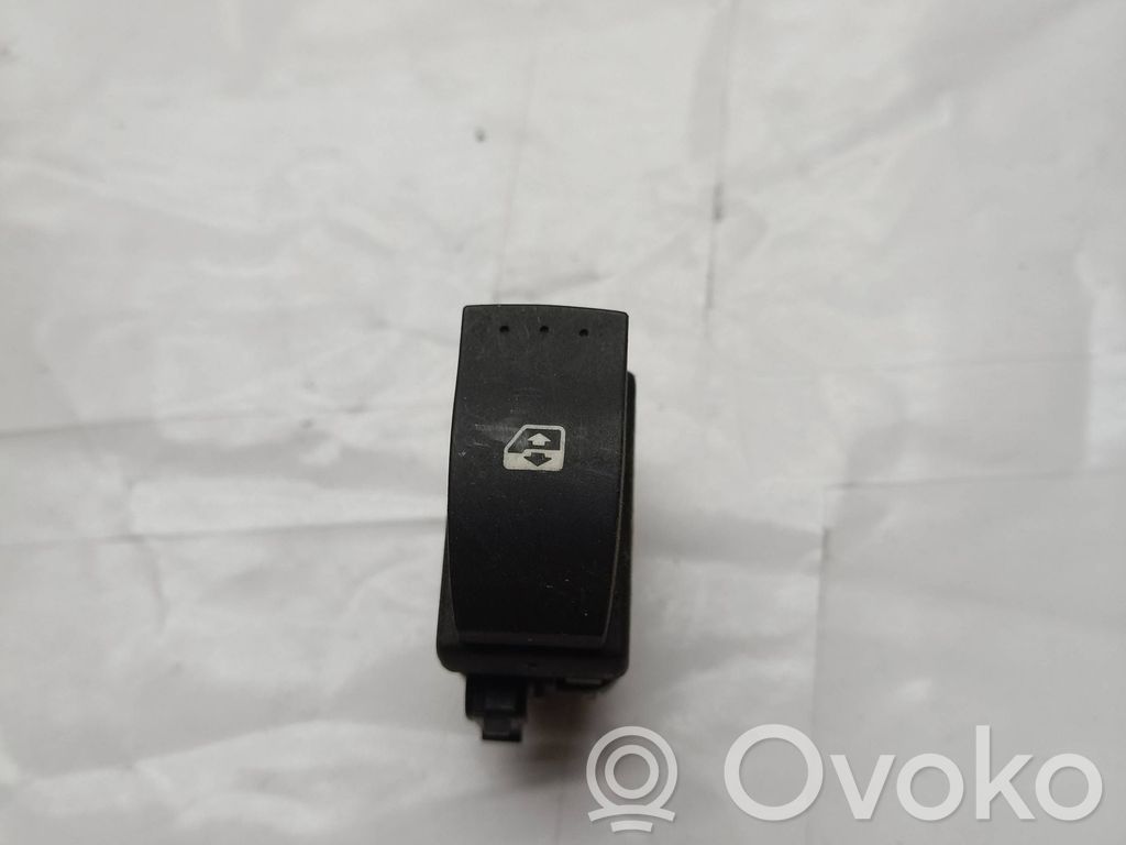 Przyciski szyb   8200016014