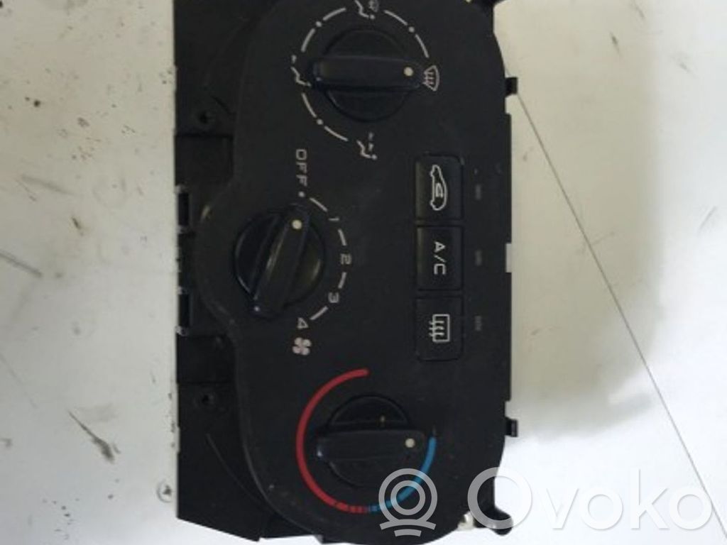 Peugeot 307 Climate control unit 