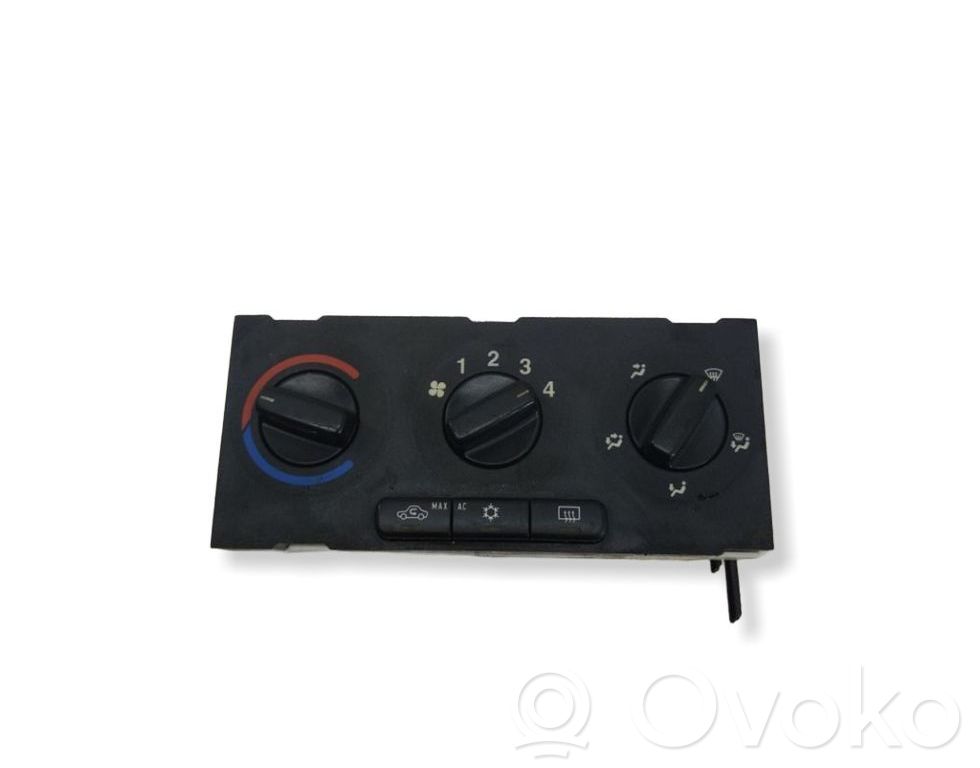 Opel Astra G Panel klimatyzacji 