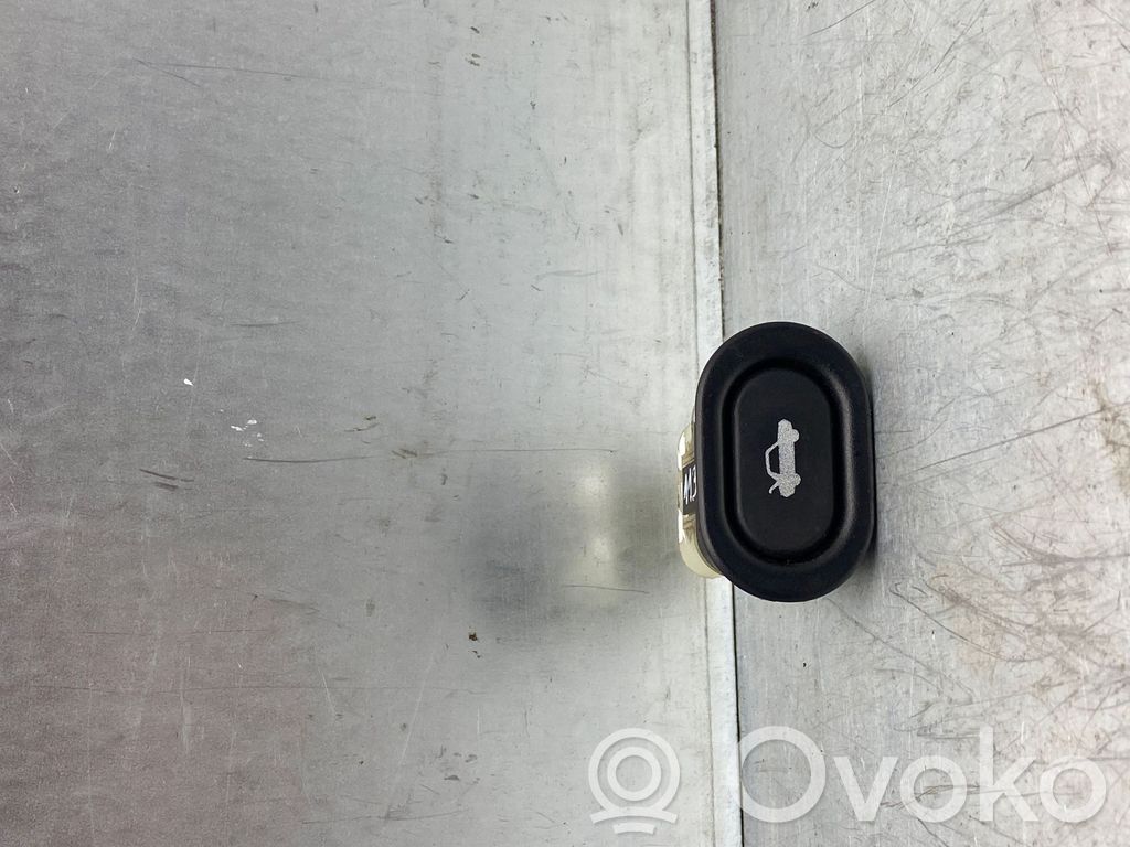 Saab 9-5 Tailgate opening switch 