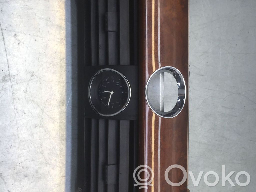 Volkswagen Phaeton Dash center air vent grill 