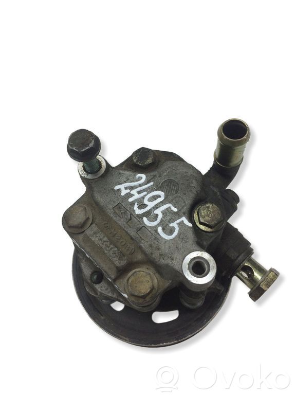 Volkswagen Bora Ohjaustehostimen pumppu 