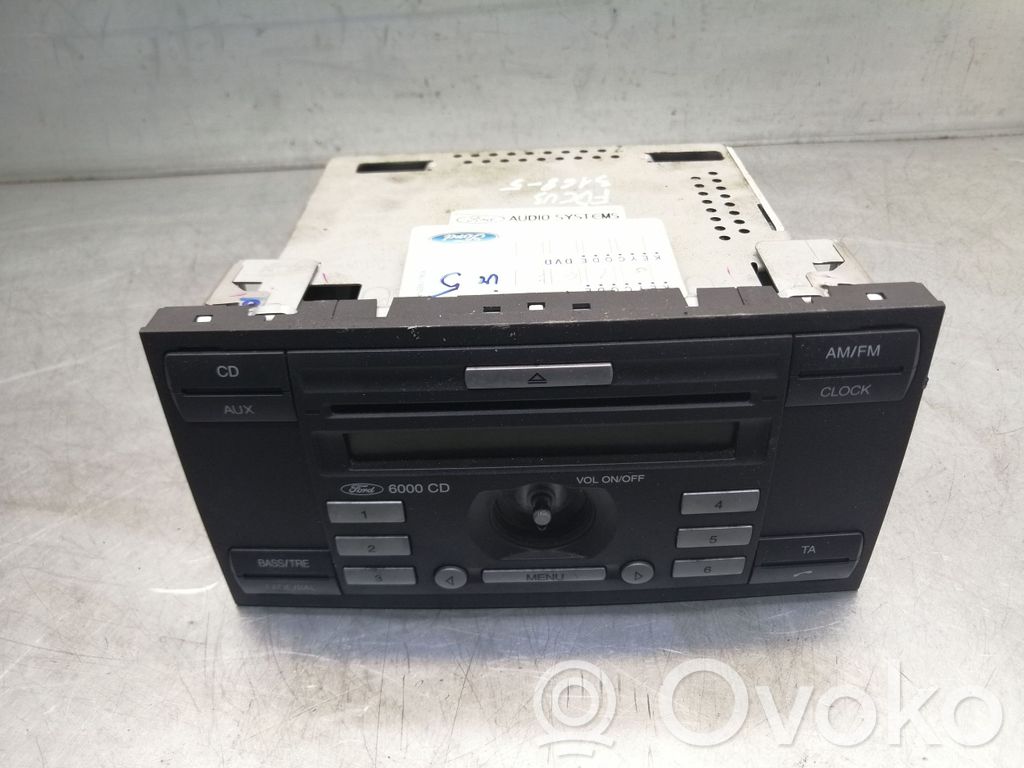 Ford Focus Radio/CD/DVD/GPS head unit 