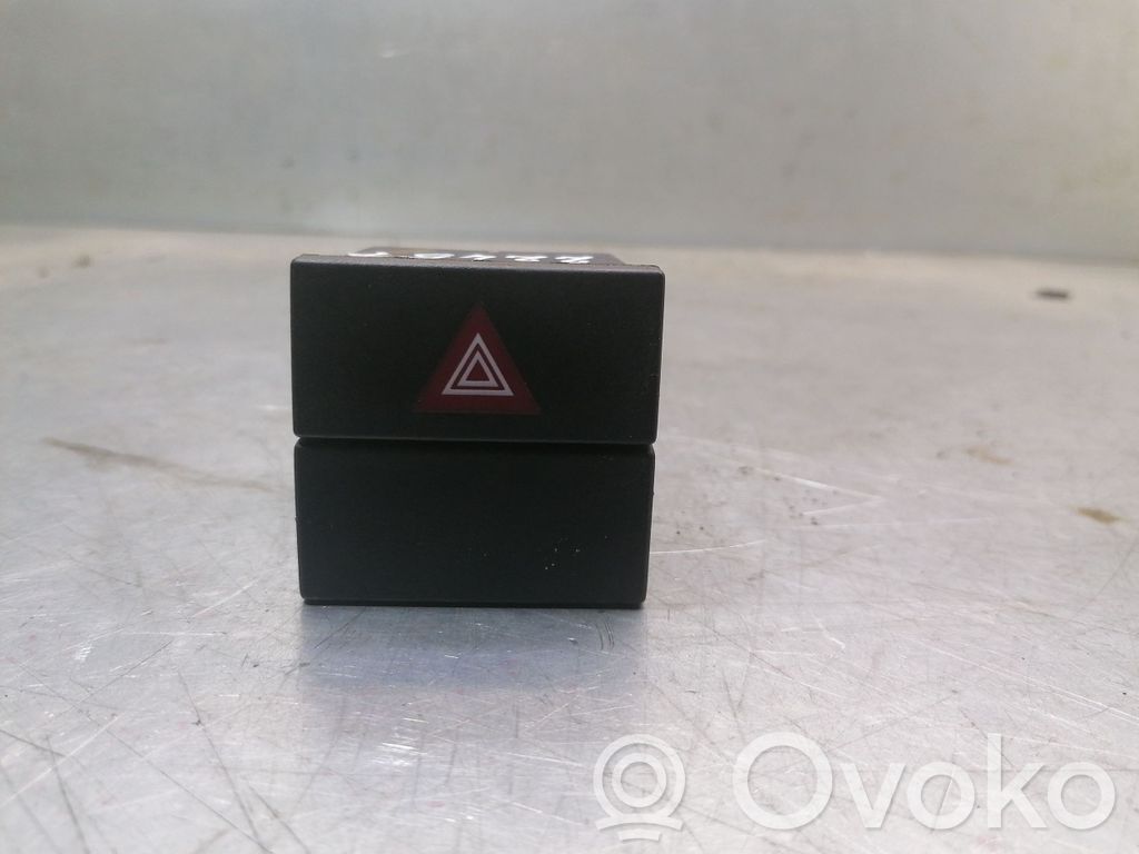 Opel Meriva A Hazard light switch 