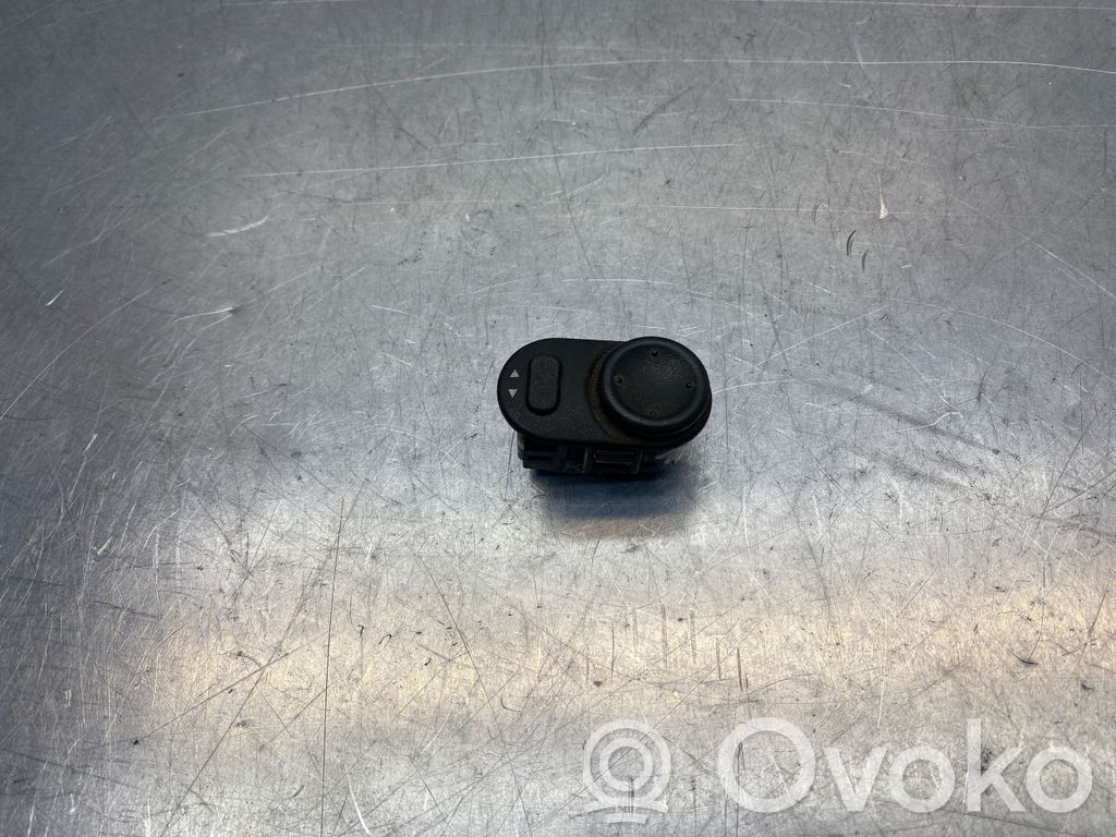 Opel Corsa D Wing mirror switch 