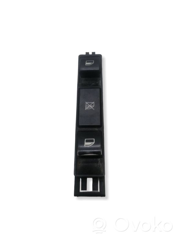 Electric window control switch   03120010
