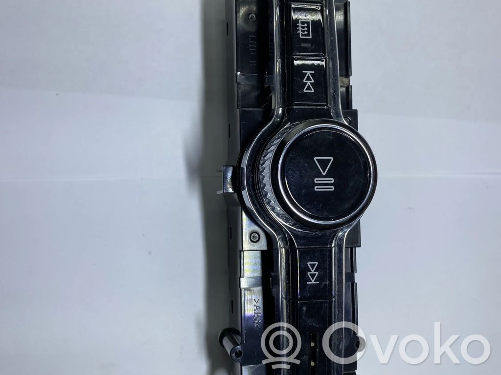 Volvo XC90 Climate control unit 