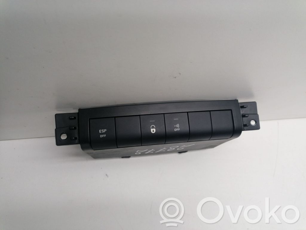 Peugeot 207 Central locking switch button 