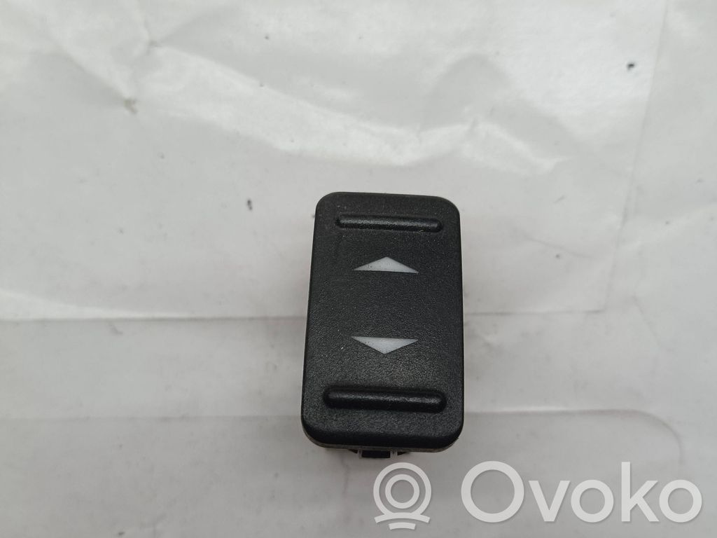 Ford Mondeo MK IV Electric window control switch 