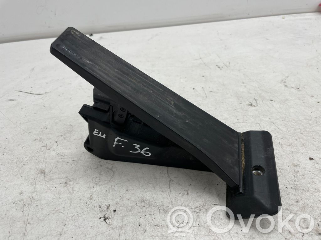 BMW 4 F36 Gran coupe Gaspedal 