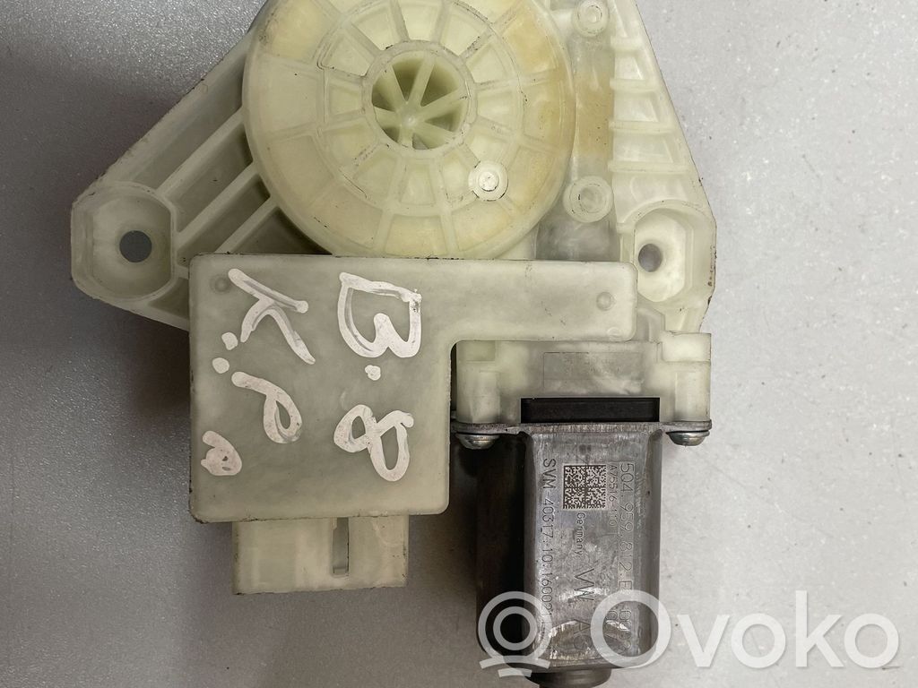 Silnik regulatora szyby drzwi przednich   5Q4959812E