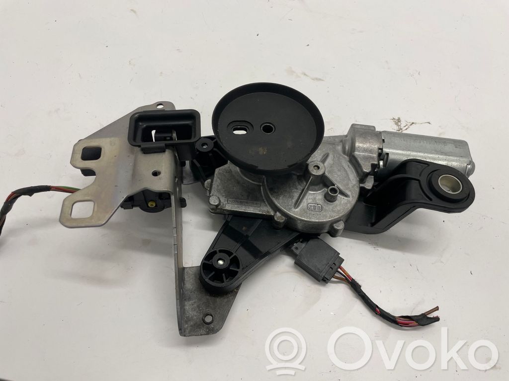 BMW 5 F10 F11 Rear window wiper motor 