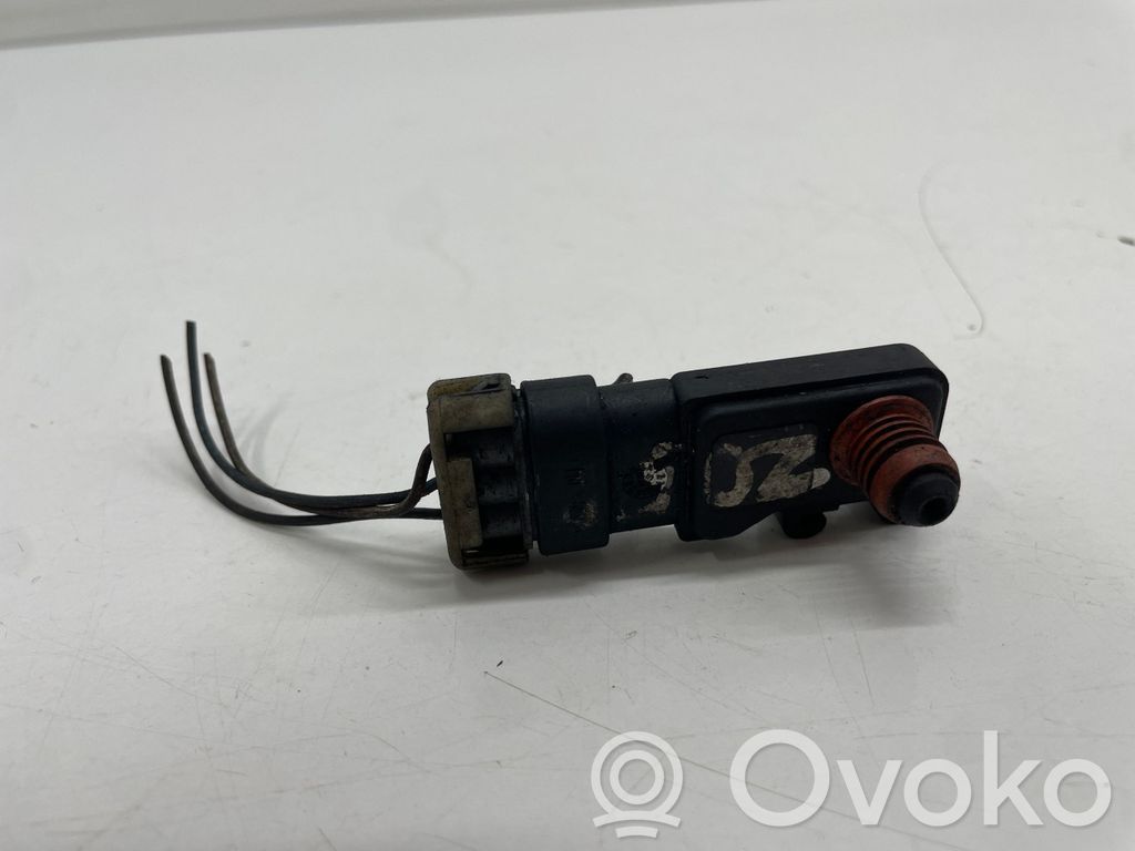 Opel Zafira B Air pressure sensor 