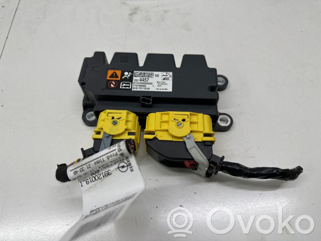 Opel Astra K Airbag control unit/module 