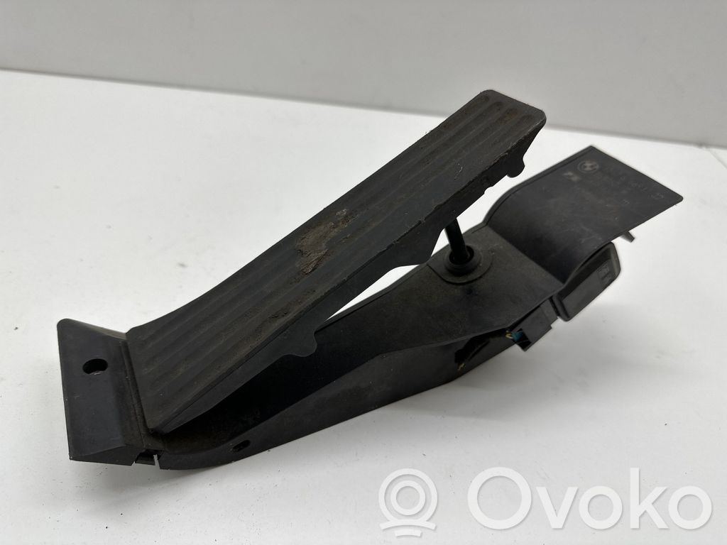 BMW 1 E82 E88 Accelerator throttle pedal 