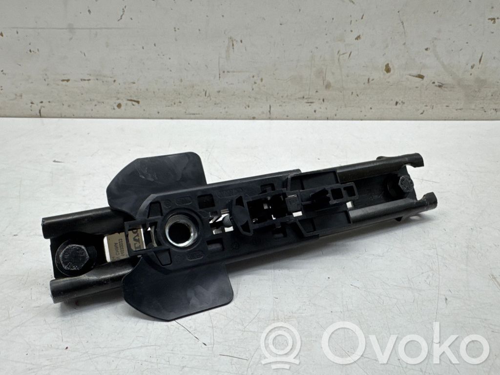 Volvo XC60 Sicherheitsgurt-Einstellschiene 