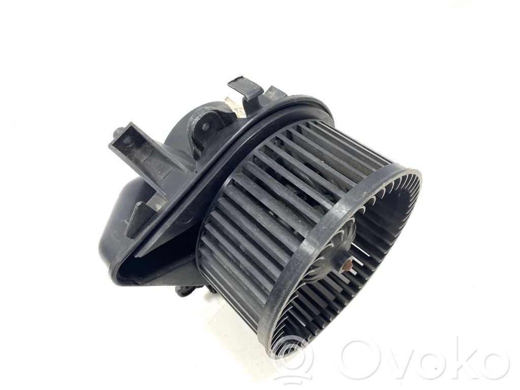 Fiat Punto (188) Mazā radiatora ventilators 