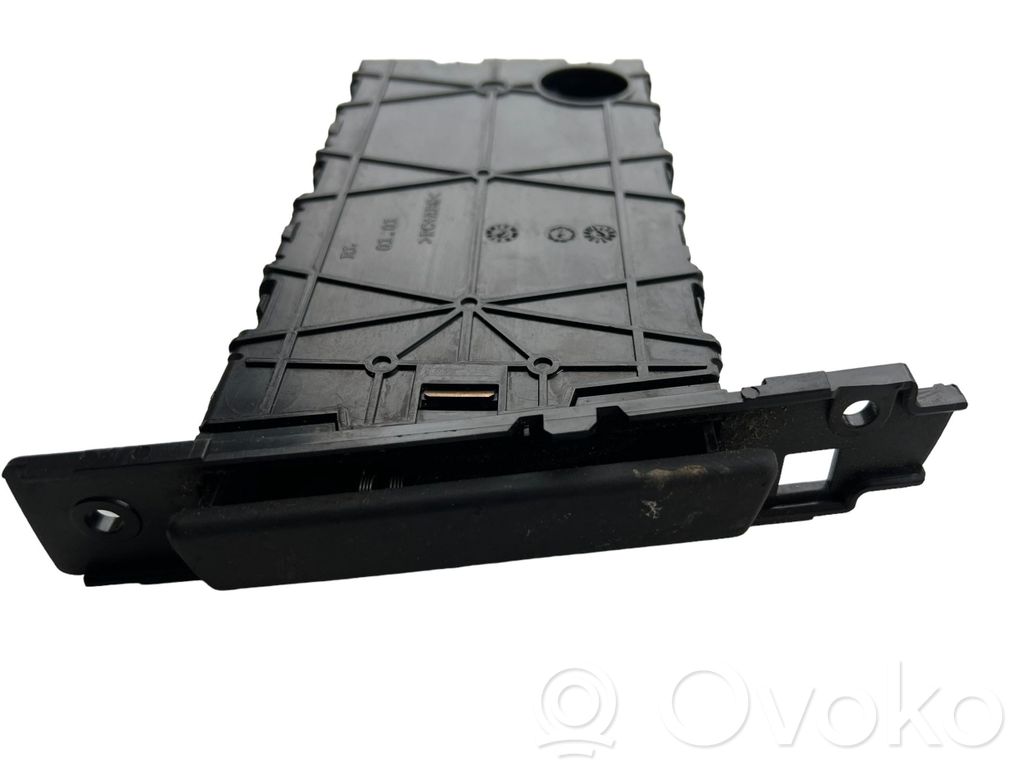 BMW 3 E92 E93 Cup holder 