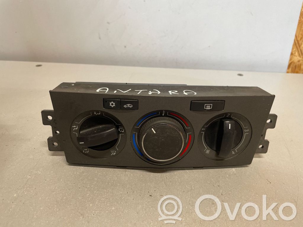Opel Meriva A Climate control unit 