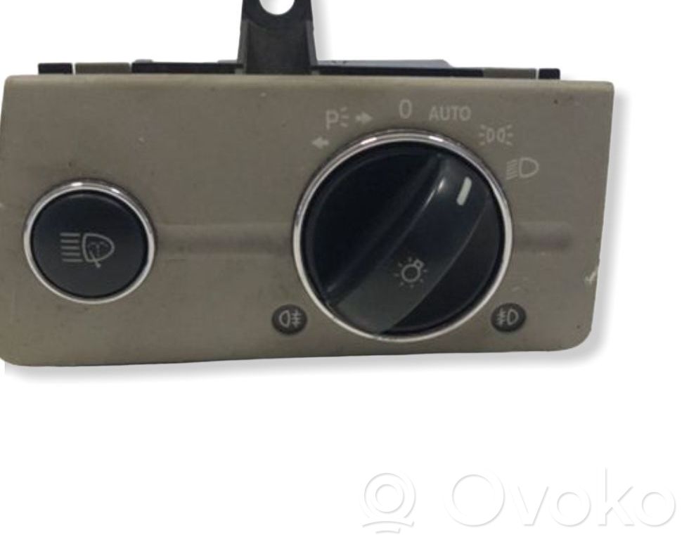 Mercedes-Benz E W211 Light switch 