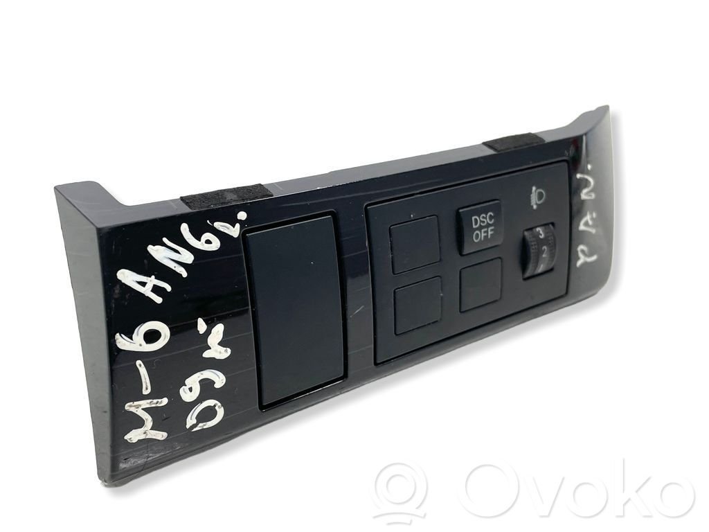 Mazda 6 Headlight level height control switch 