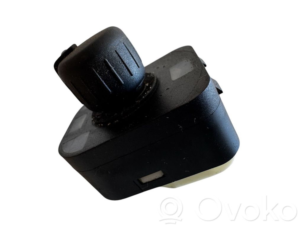 Audi A8 S8 D3 4E Wing mirror switch 