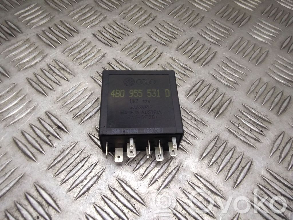 Audi A2 Window wiper relay 