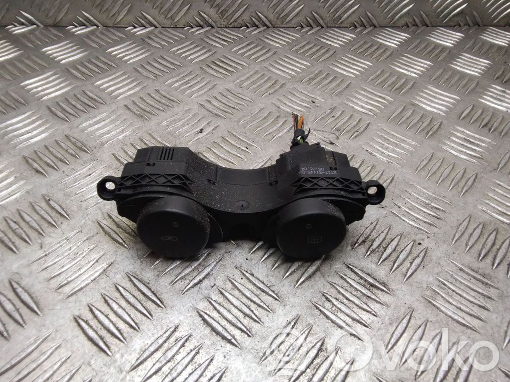 Ford Transit -  Tourneo Connect Windscreen/window heater switch 