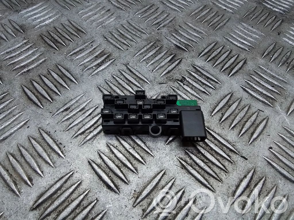 Volkswagen PASSAT B6 Steering angle sensor 