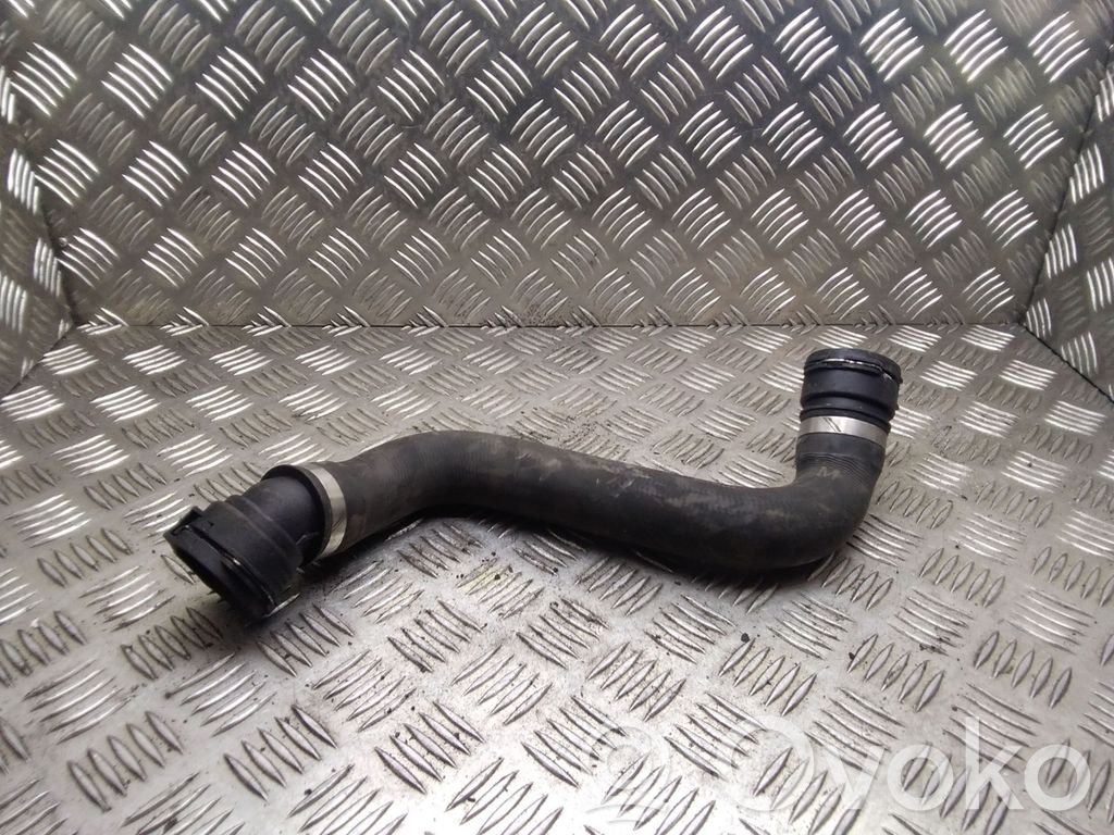BMW 3 E90 E91 Engine coolant pipe/hose 
