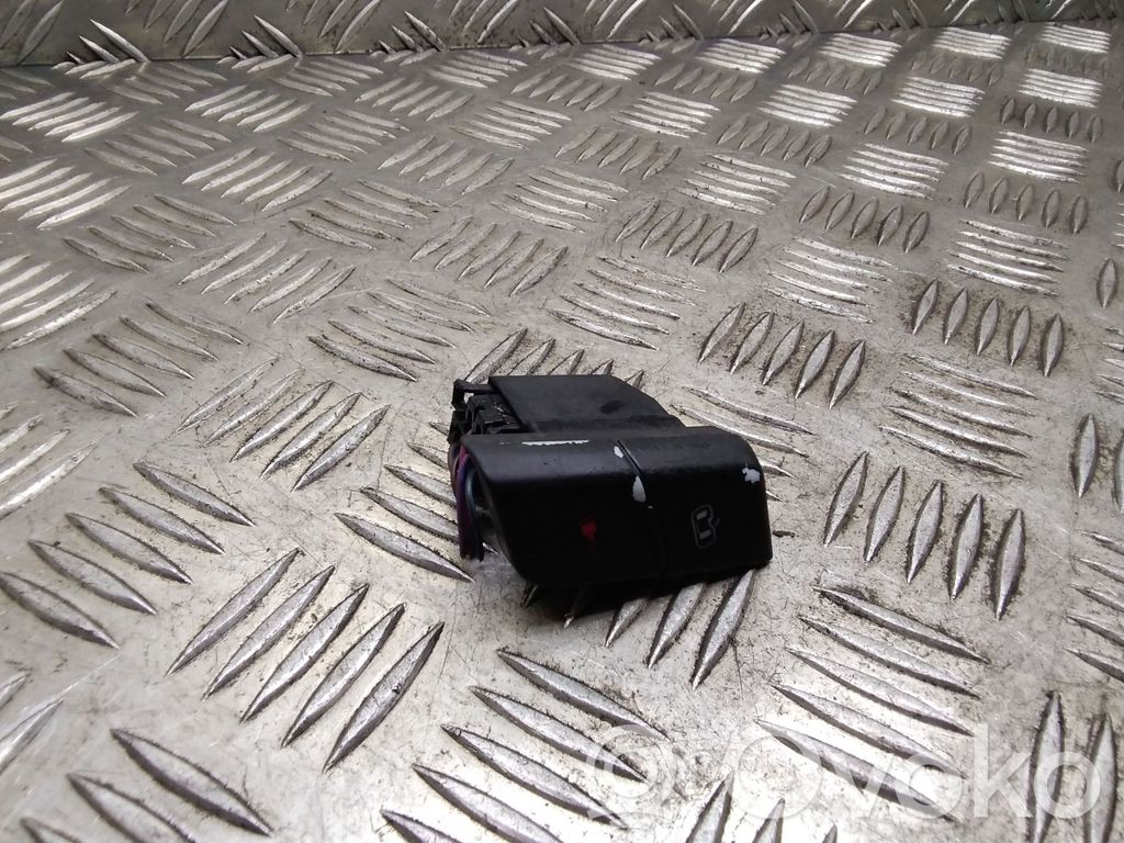 Audi A4 S4 B6 8E 8H Central locking switch button 