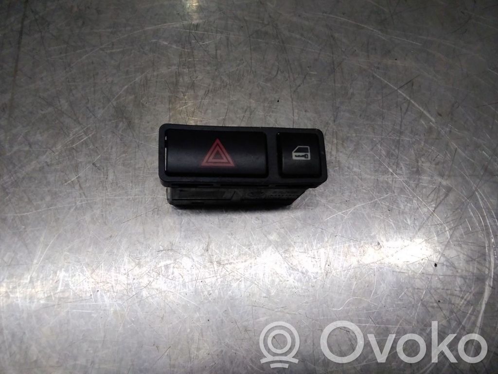 BMW 3 E46 Hazard light switch 