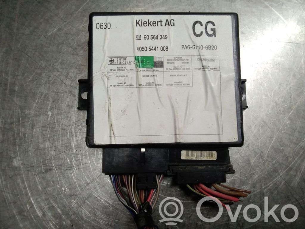 Opel Vectra B Comfort/convenience module 