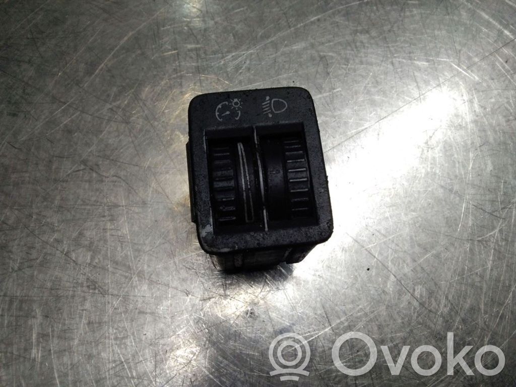 Volkswagen PASSAT B6 Headlight level height control switch 