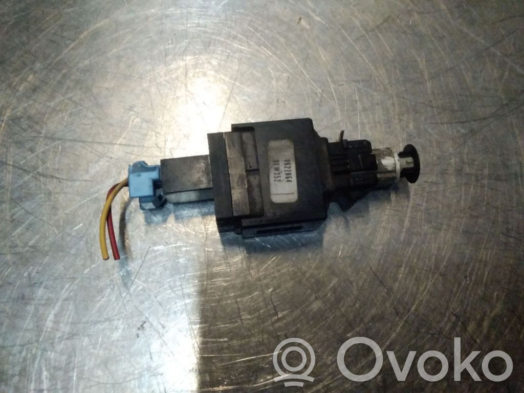 Volvo S60 Brake pedal sensor switch 