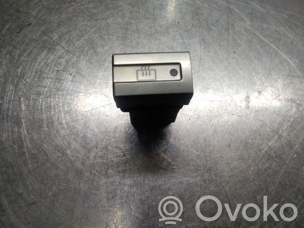 Nissan X-Trail T30 Windscreen/window heater switch 