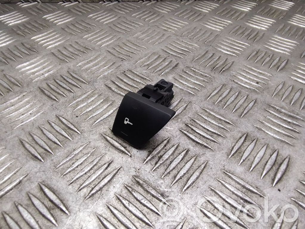 Peugeot 307 Central locking switch button 