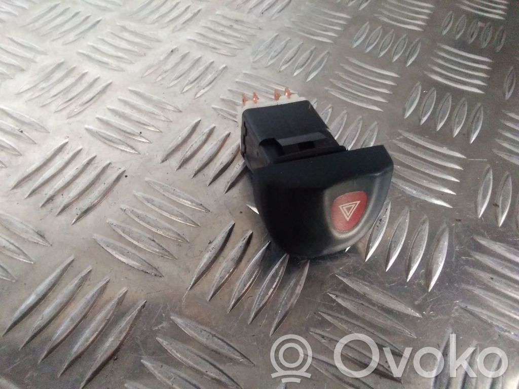 Renault Megane I Hazard light switch 
