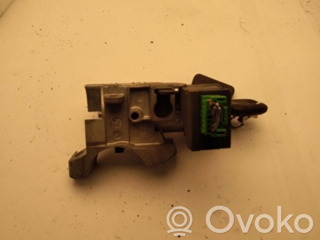 Volvo S80 Užvedimo spynelė 
