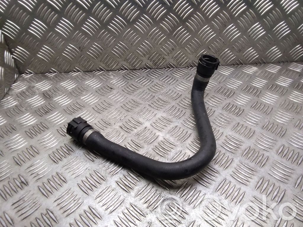 BMW 5 E60 E61 Engine coolant pipe/hose 