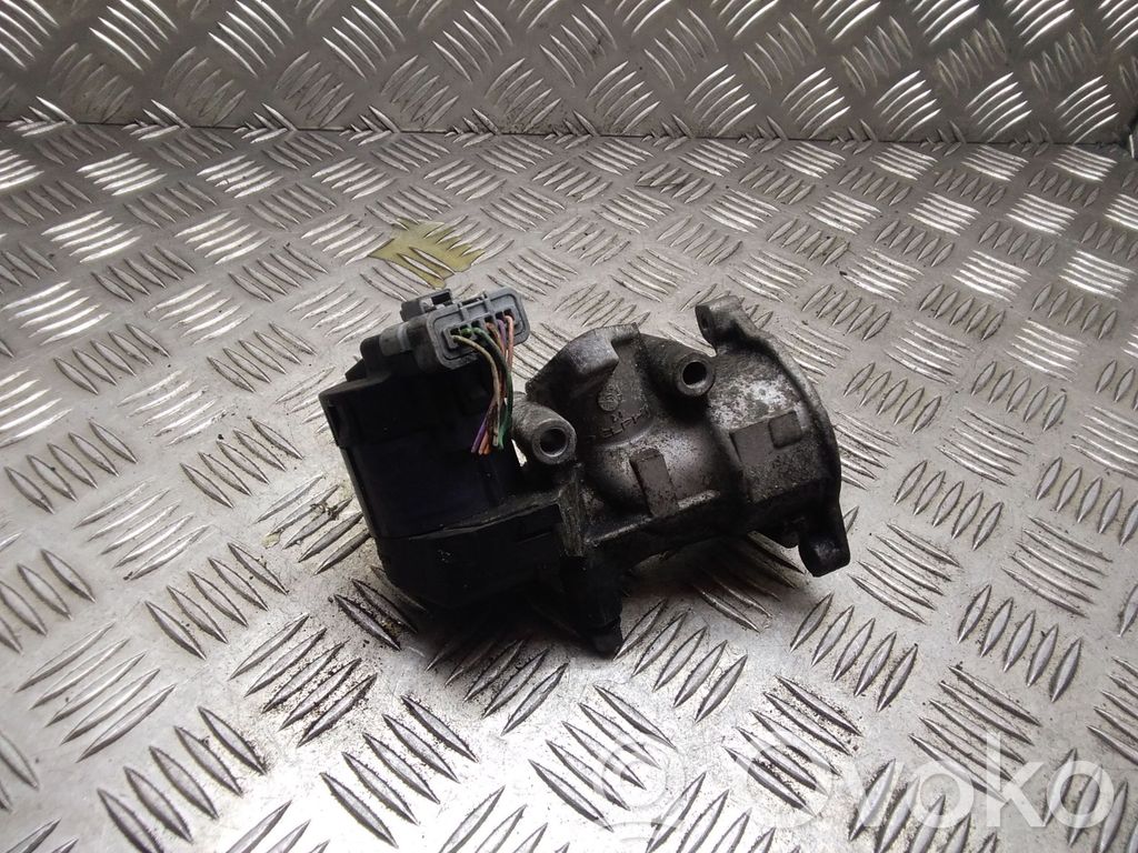 Citroen C4 I Picasso EGR valve 