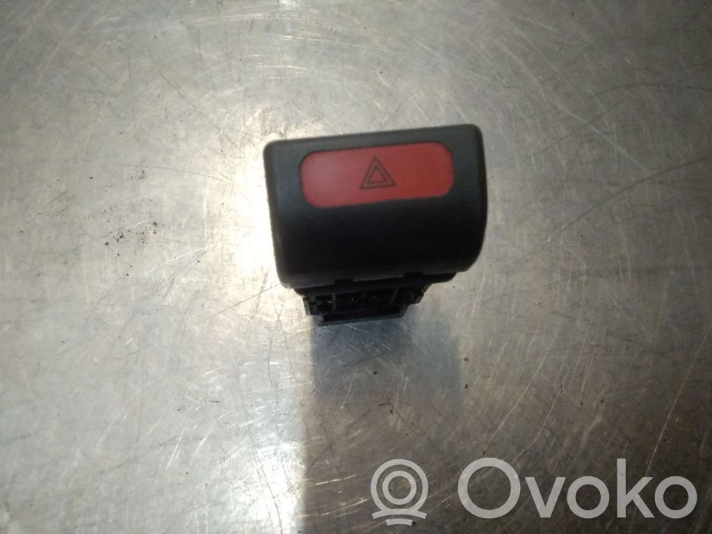 Subaru Forester SF Hazard light switch 
