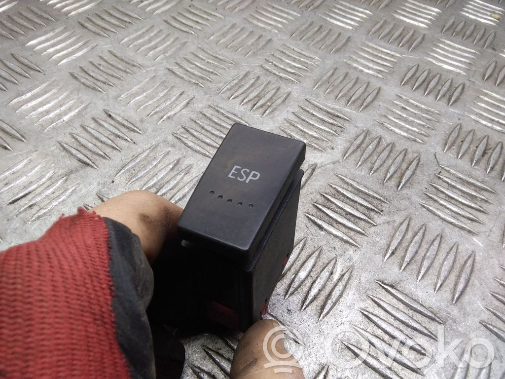 Seat Alhambra (Mk1) ESP (stability program) switch 