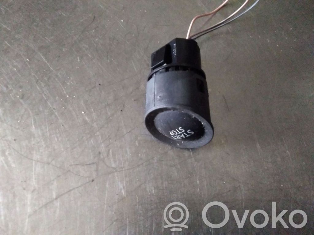 Renault Megane II Engine start stop button switch 