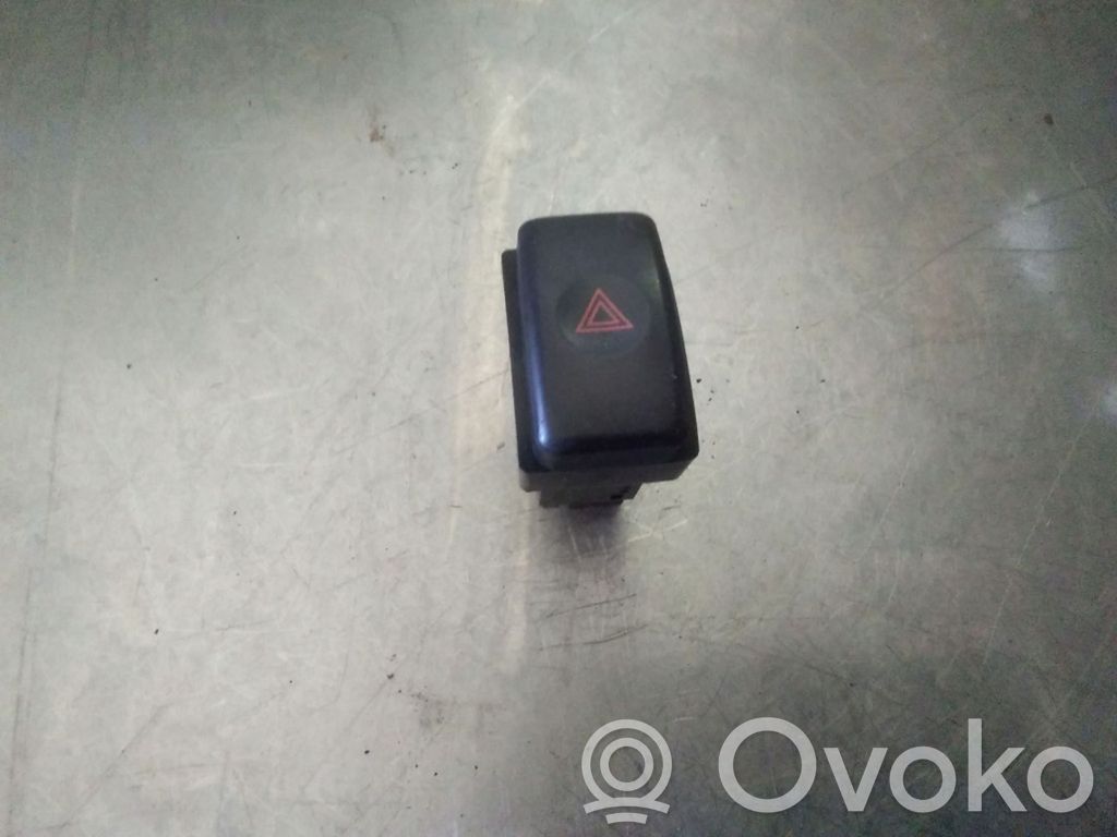 Subaru Outback Hazard light switch 